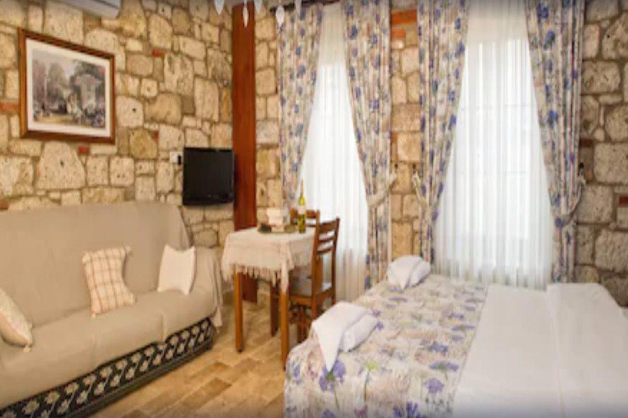 Ince Kara Apart Hotel Alacatı Bagian luar foto